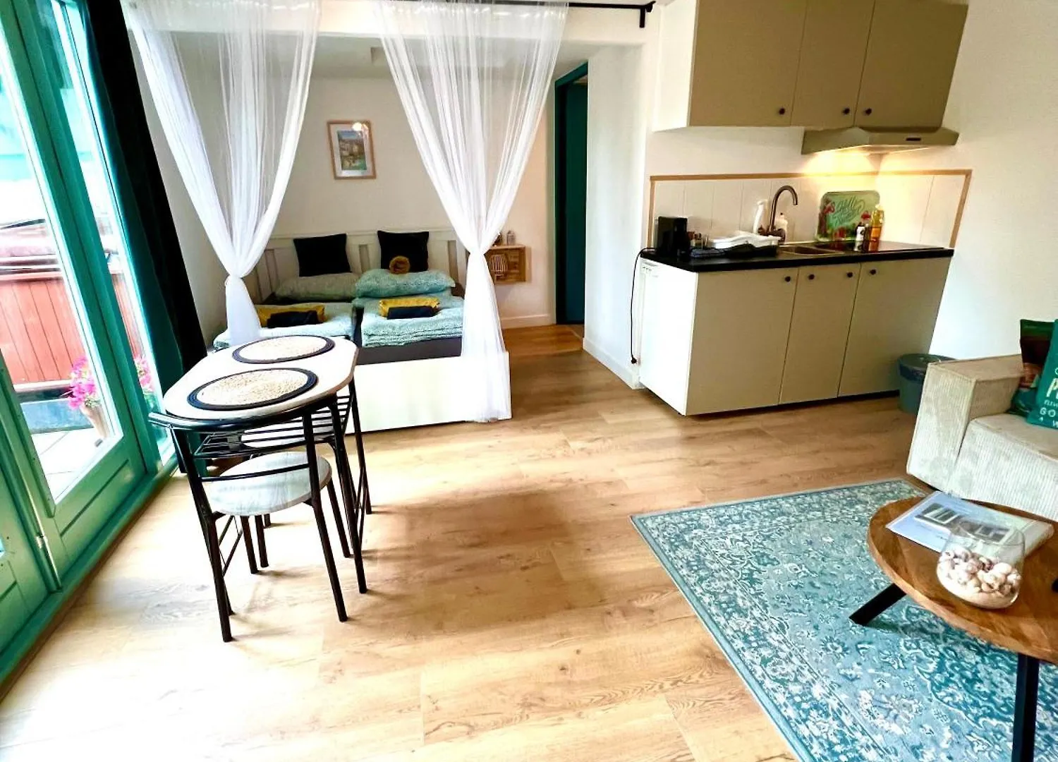 Caribbean Style Beach House With Jacuzzi & Private Garden Near Amsterdam Vijfhuizen